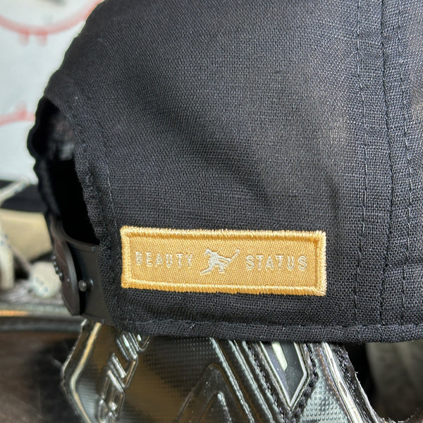 Hans' Hockey Shop (Black) Beauty Status Hockey Co.