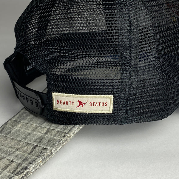 Simple Livin' (Slate) Beauty Status Hockey Co.